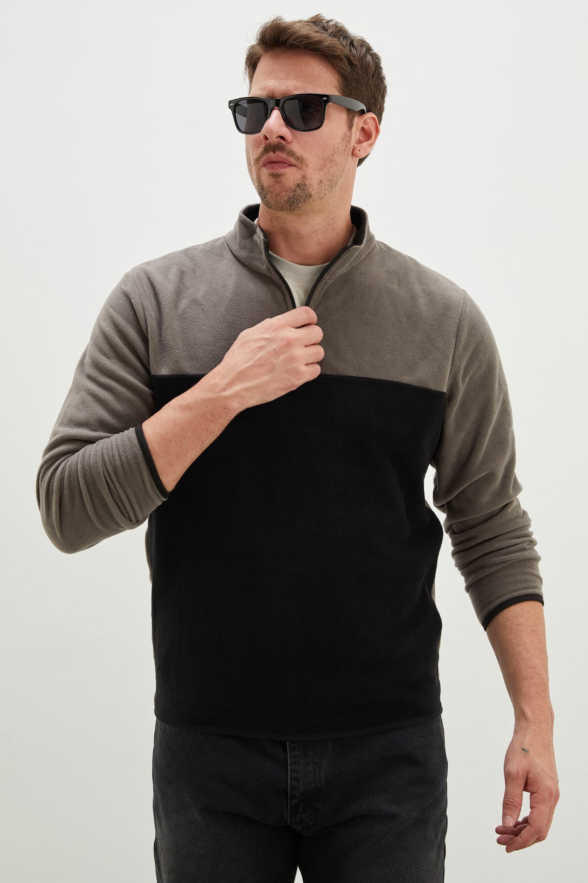 Yarım Fermuarlı Regular Fit Polar Sweatshirt 3