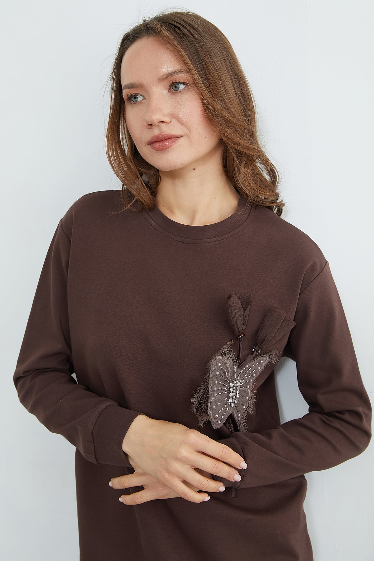 Fullamodest Kelebek Nakışlı Taşlı Bisiklet Yaka Tunik 5