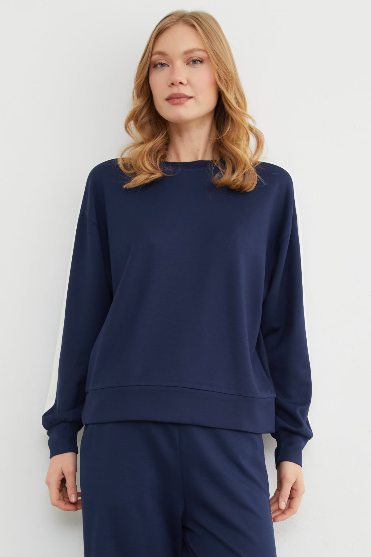 Kolu Şeritli Bisiklet Yaka Modal Sweatshirt 4