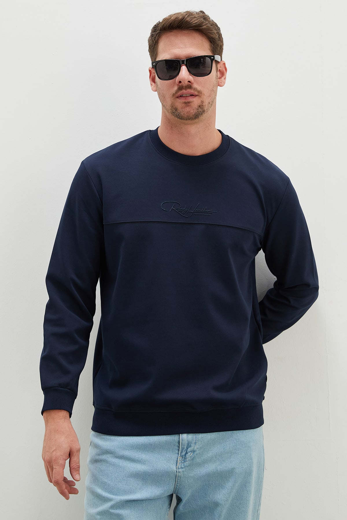 Kabartma Baskılı Çimalı Bisiklet Yaka Sweatshirt