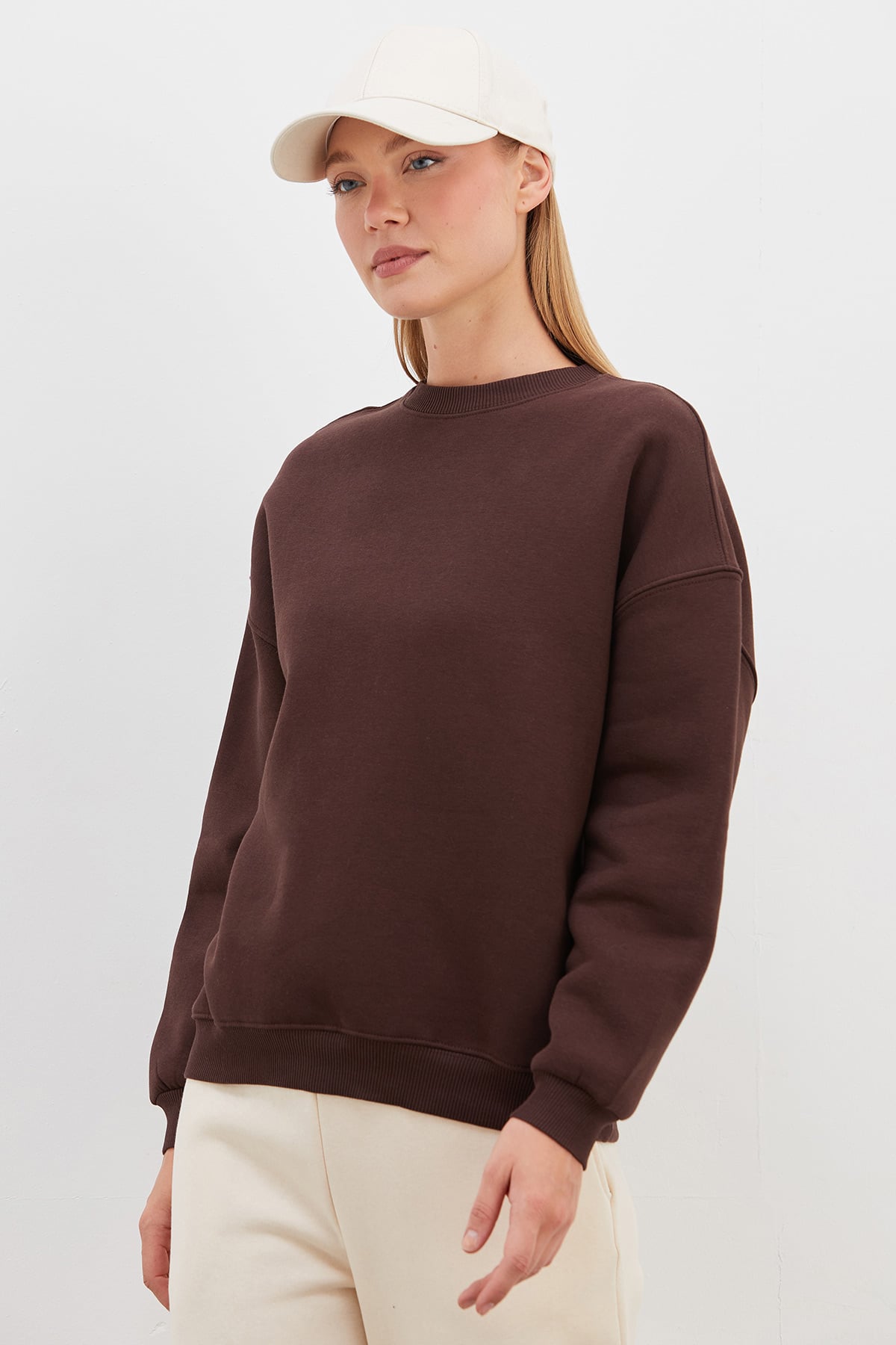 3 İplik Basic Bisiklet Yaka Oversize Sweatshirt 4