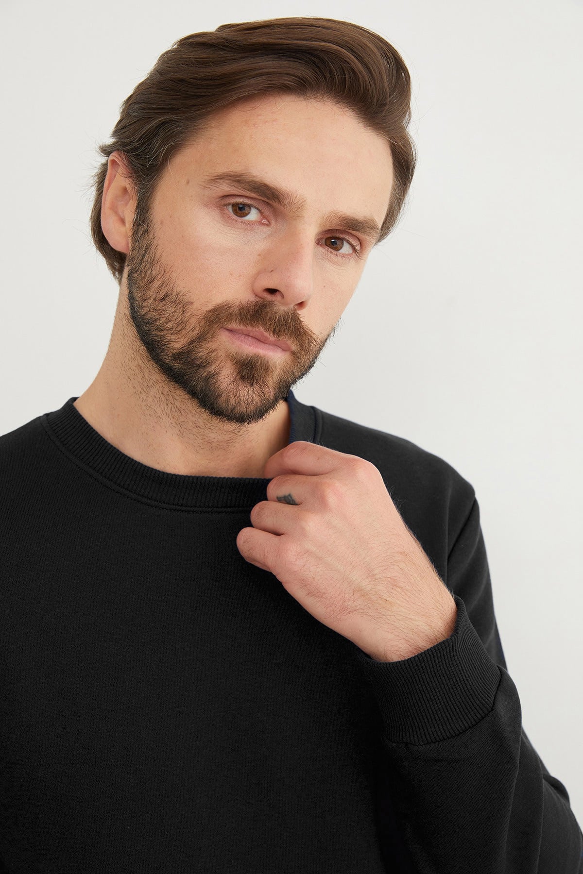 3 İplik Basic Bisiklet Yaka Sweatshirt 4