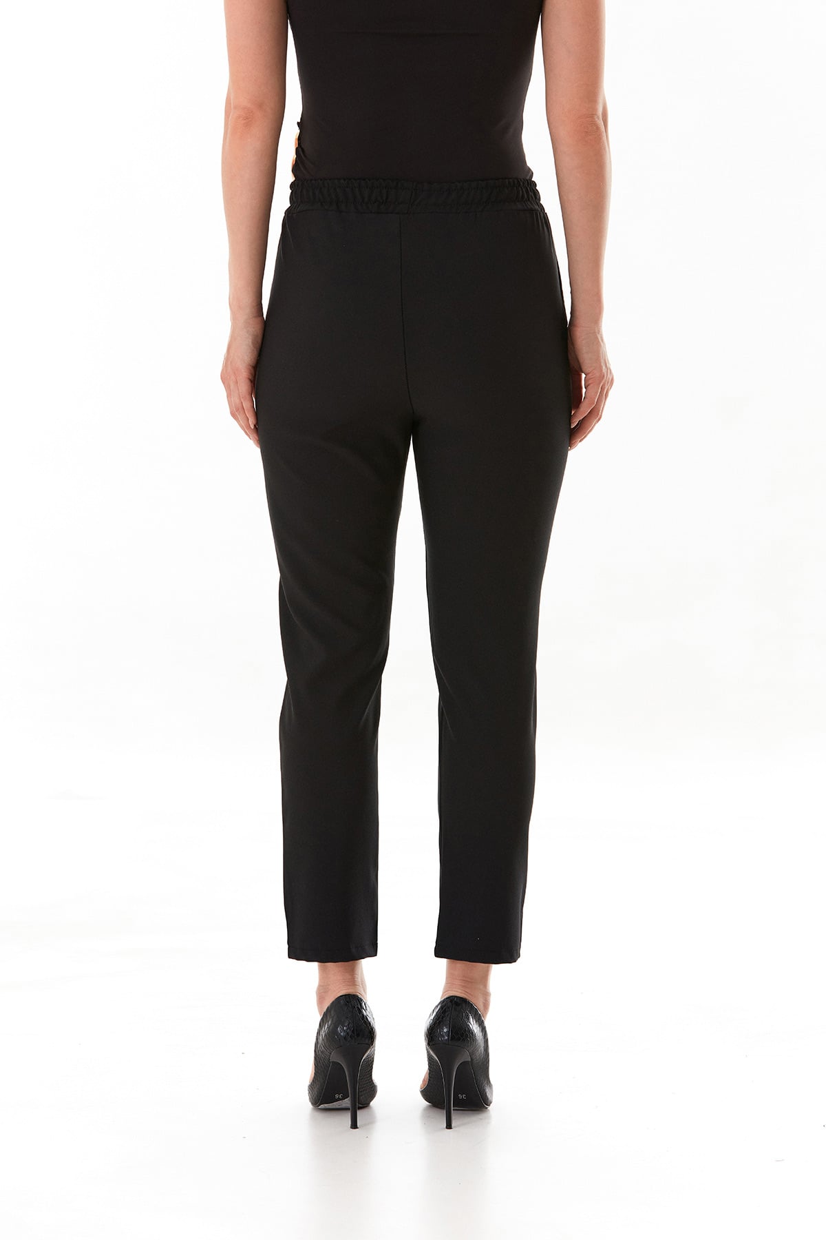 Basic Beli Lastikli Carrot Fit Kumaş Pantolon 7