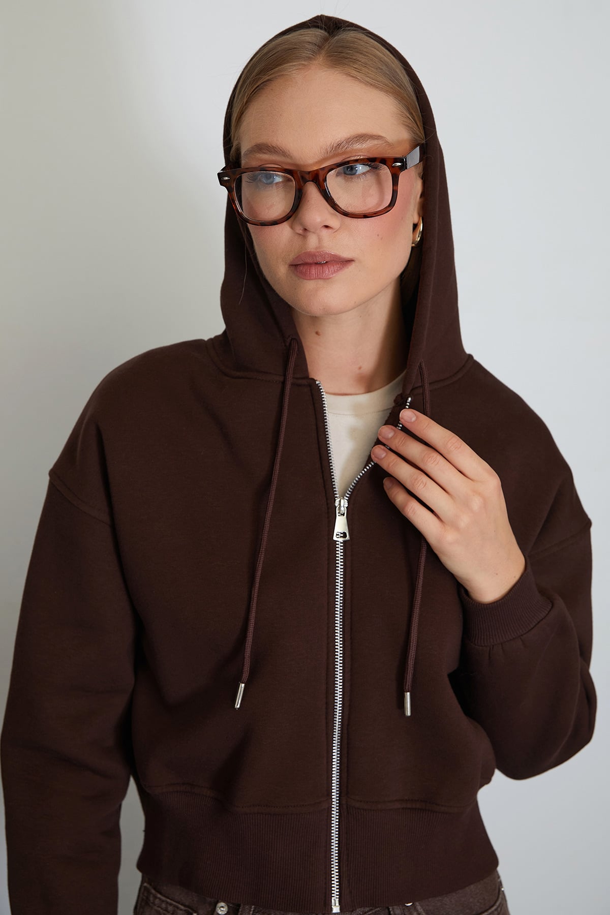 3 İplik Basic Fermuarlı Kapüşonlu Sweatshirt 7
