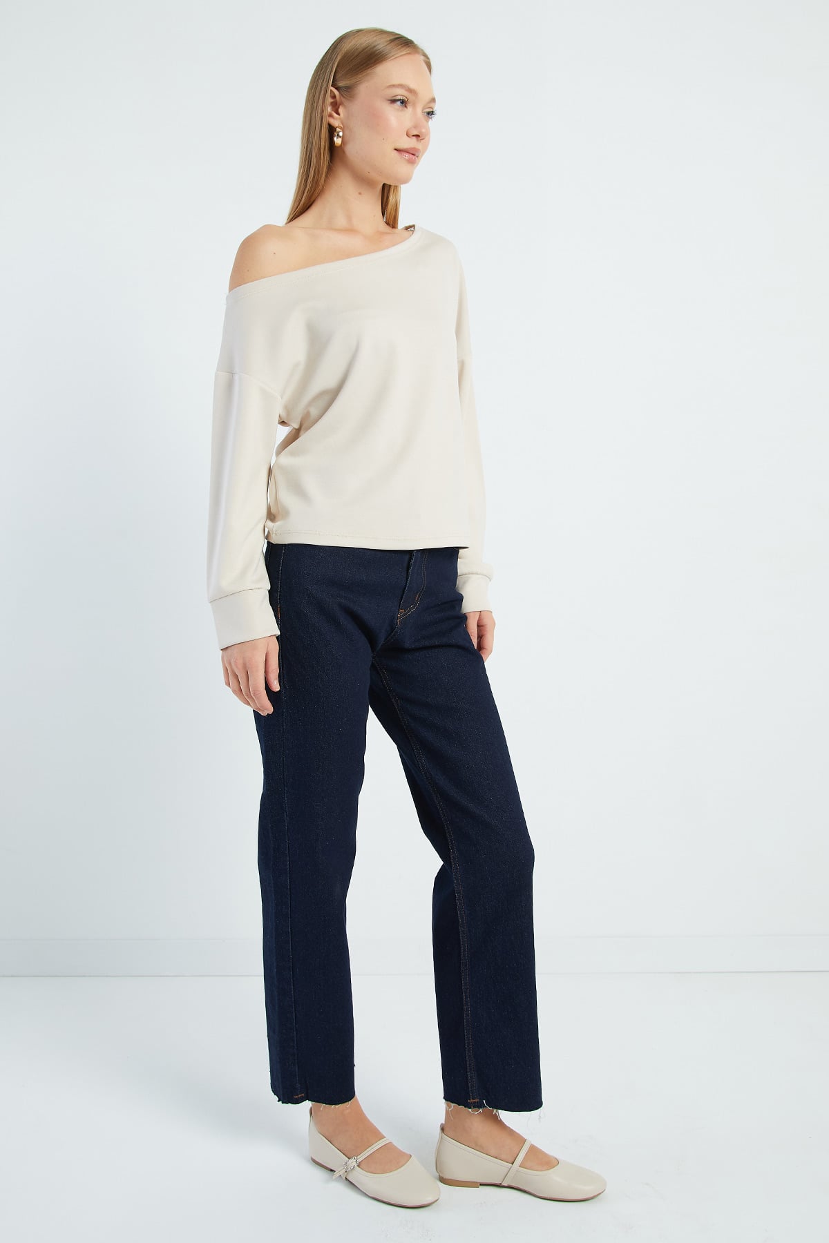 Basic Kayık Yaka Modal Sweatshirt 5