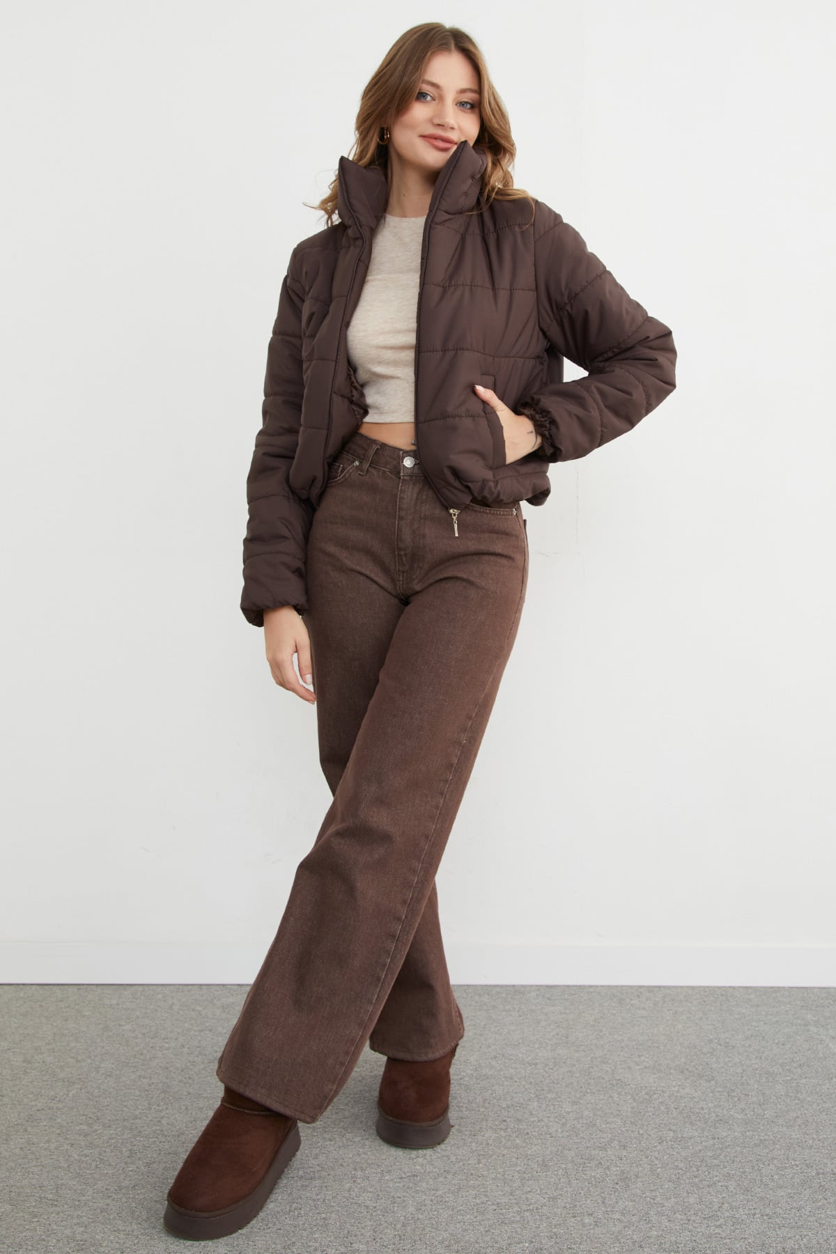 Beli Lastikli Crop Şişme Mont 4