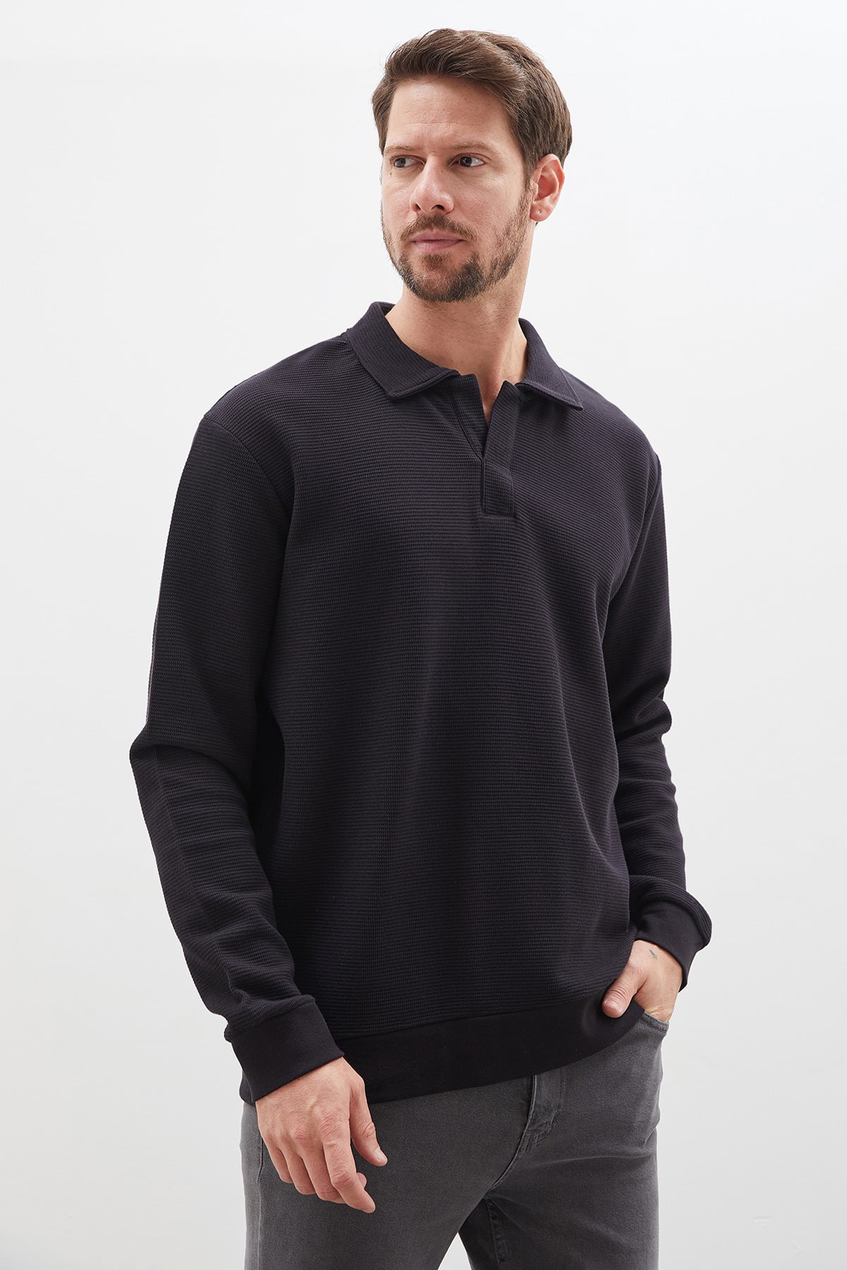 Petek Kumaş Apaş Yaka Regular Sweatshirt