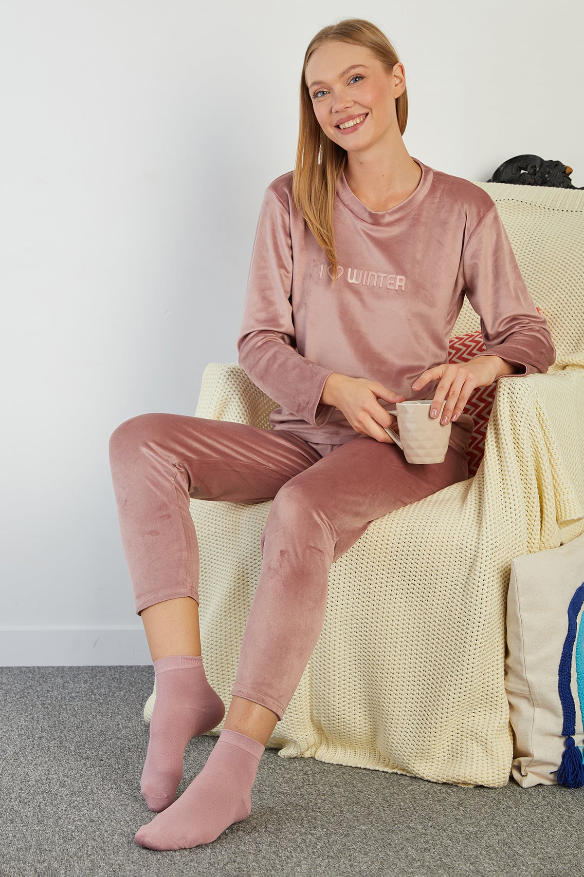 I Love Winter Kabartma Baskılı Kadife Pijama Takımı