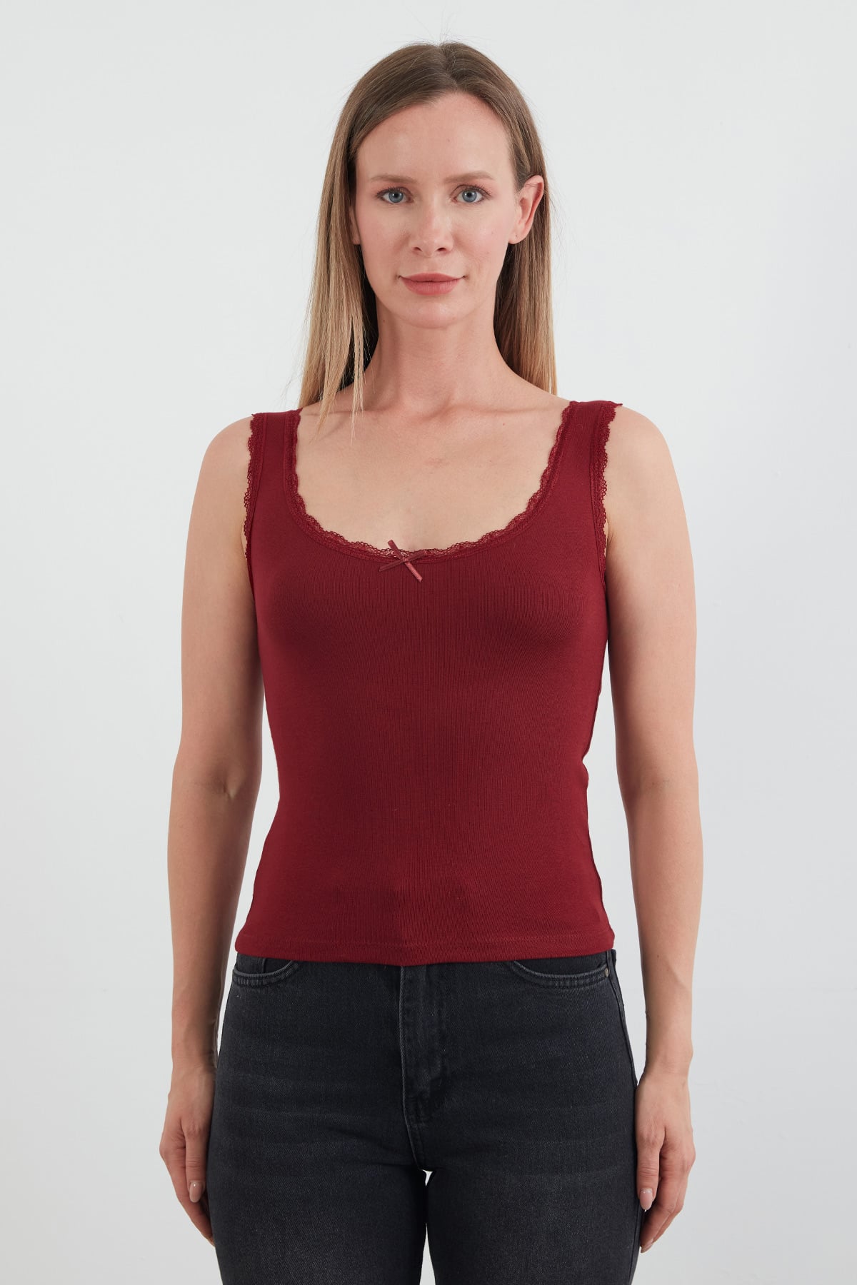 Basic Dantelli Askılı Body 6
