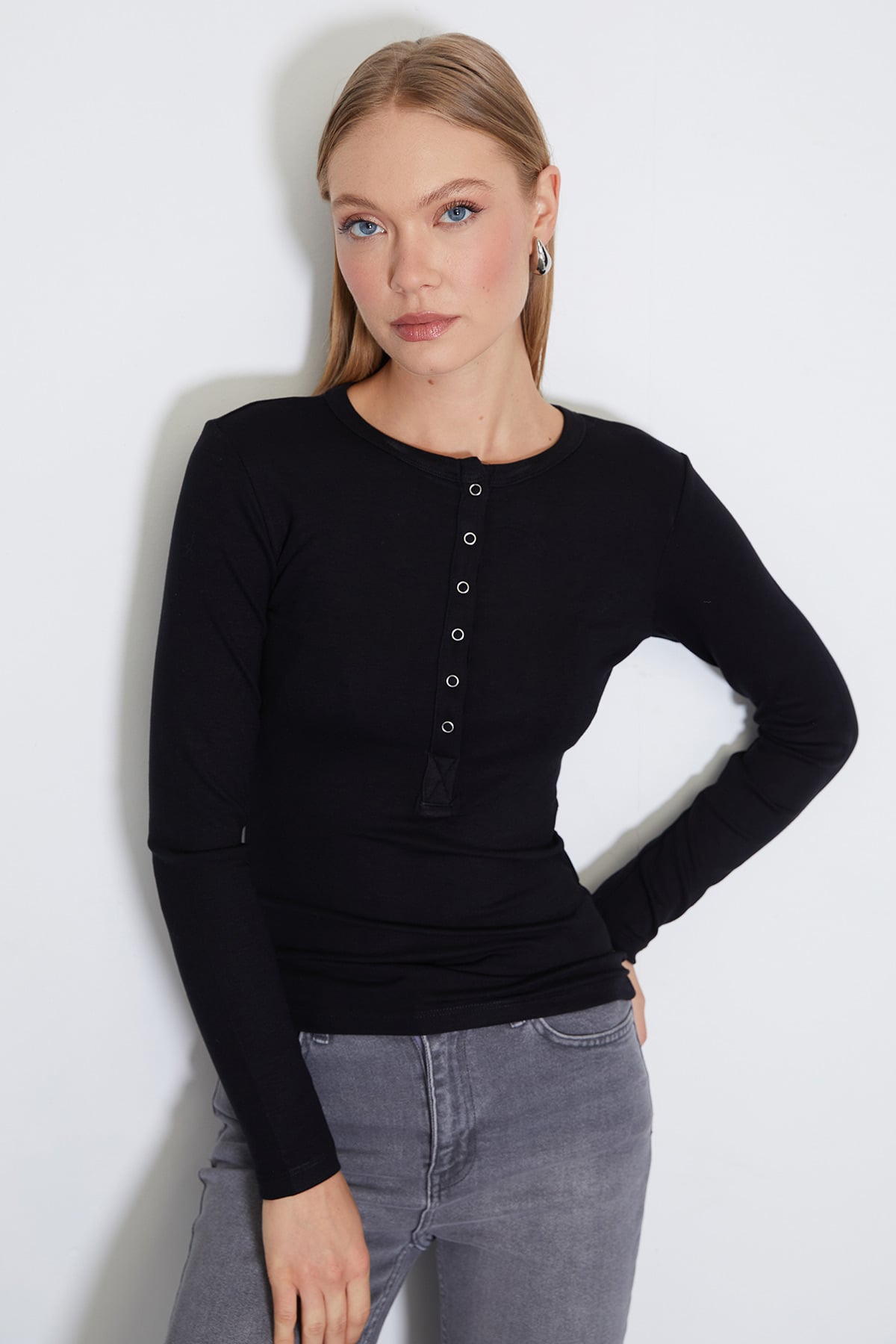 Yarım Çıtçıtlı Slim Fit Bluz 5