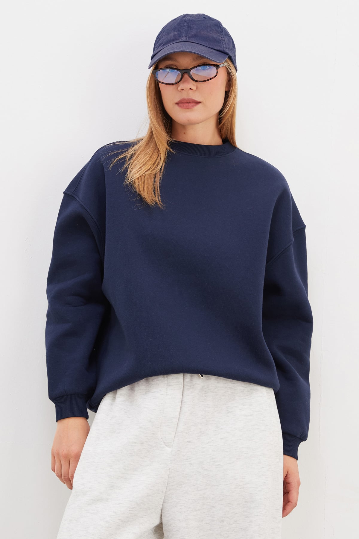 3 İplik Basic Bisiklet Yaka Oversize Sweatshirt 2