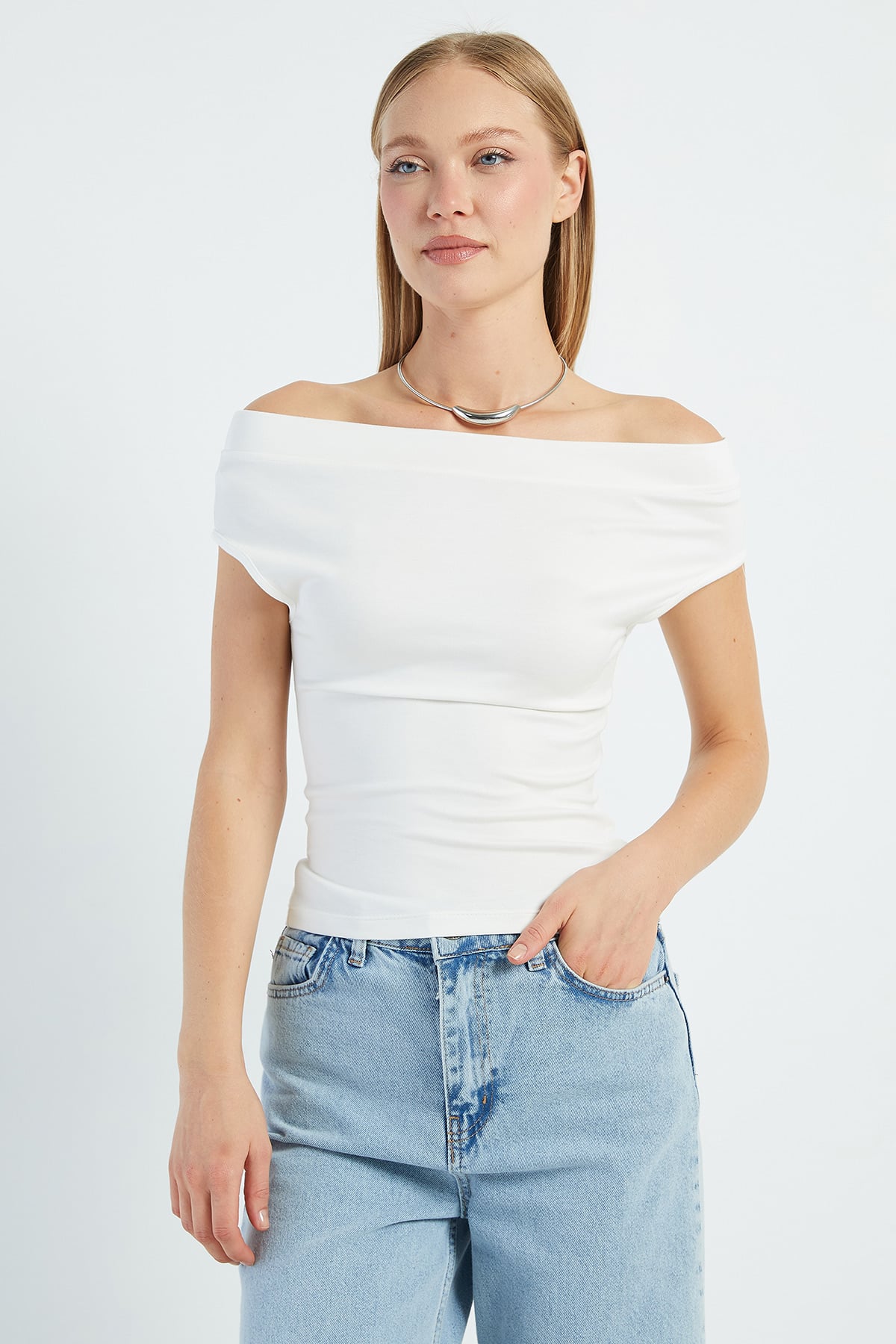 Basic Madonna Yaka Slim Fit Bluz