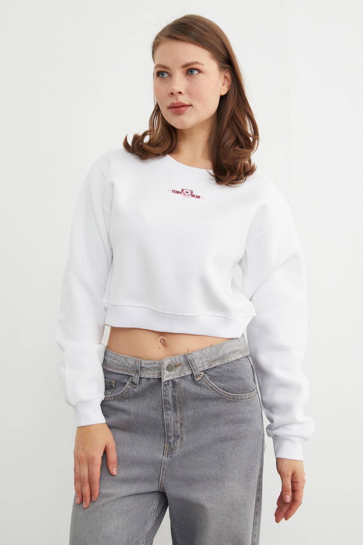 3 İplik Ayıcık Nakışlı Crop Sweatshirt 3