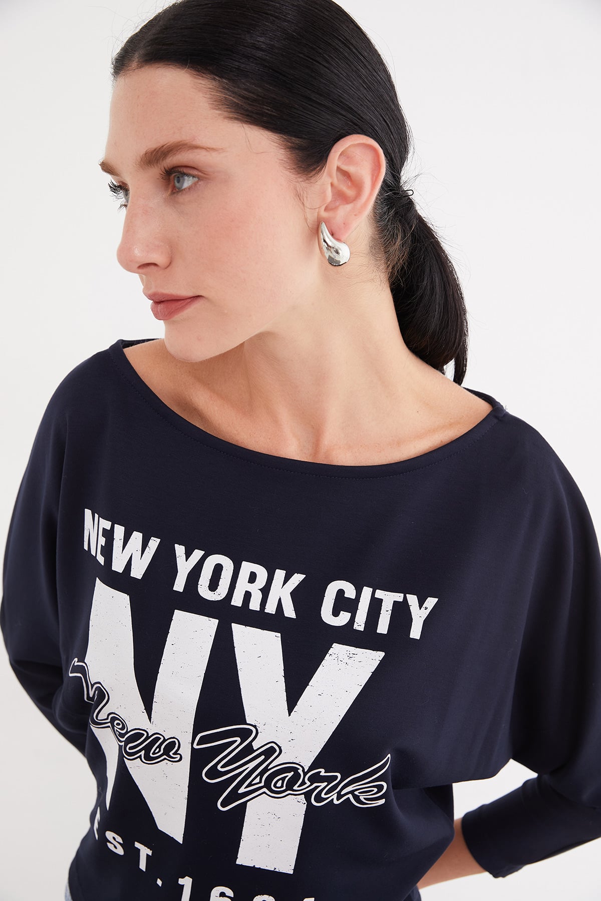 Kadın Beyaz New York City Baskılı Kayık Yaka Yarasa Kol Bluz 6