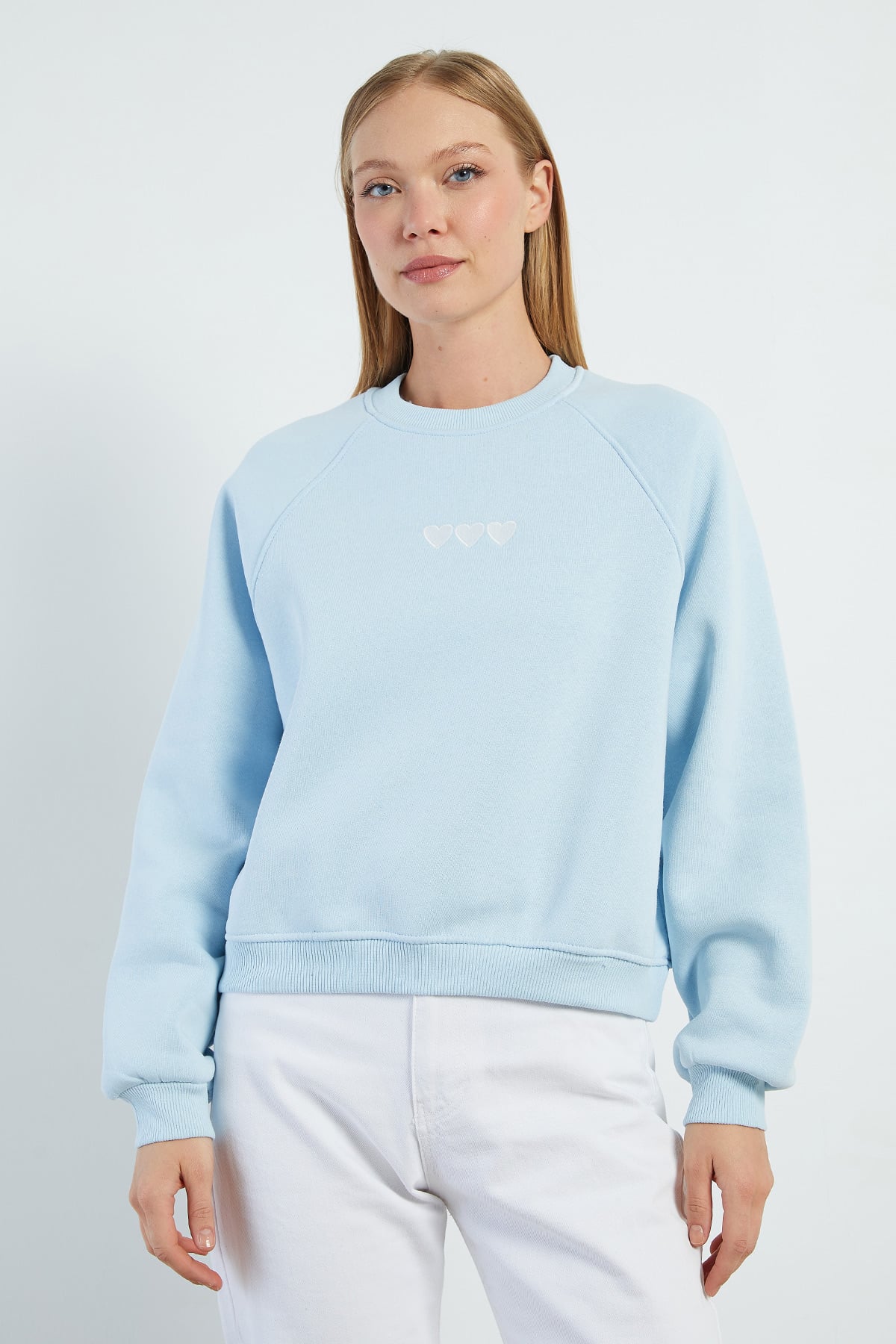 3 İplik Kalp Nakışlı Oversize Sweatshirt 5