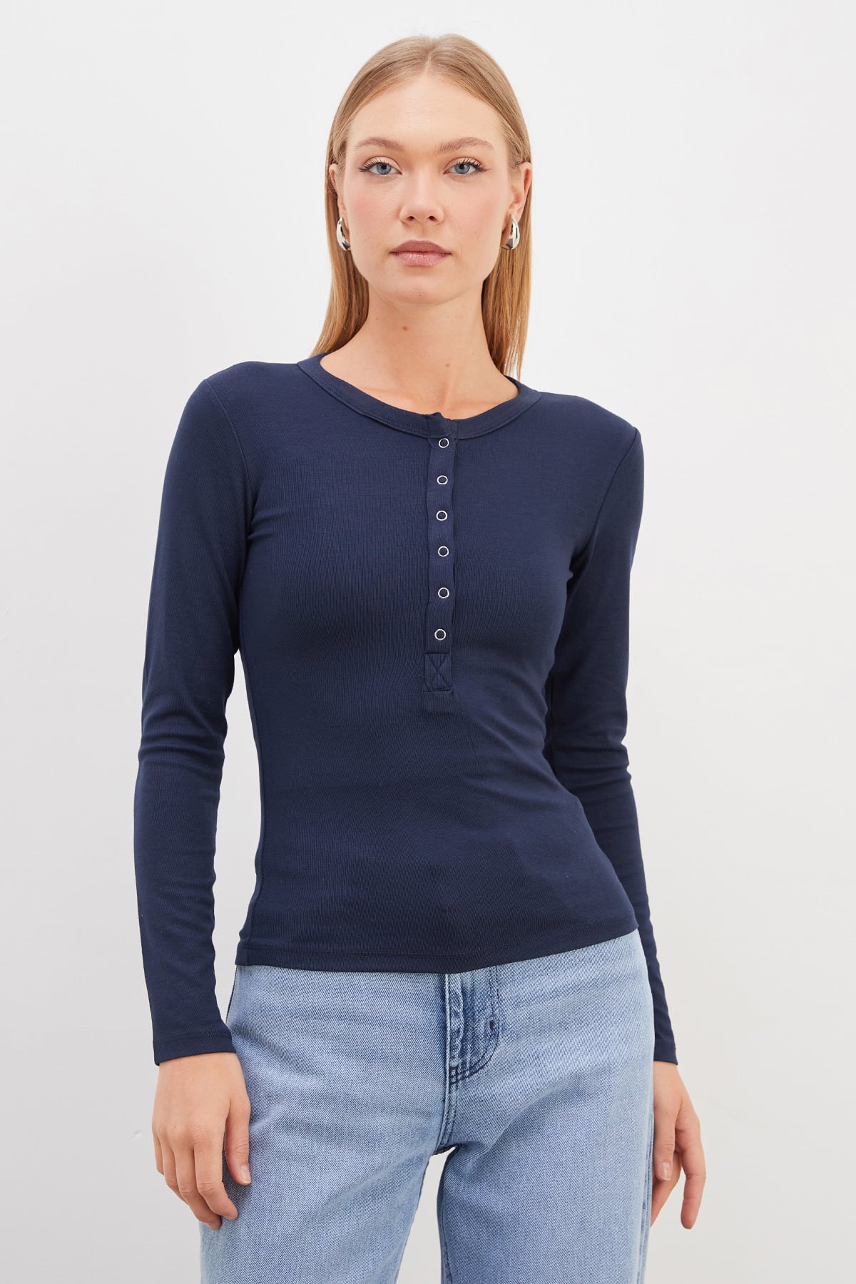 Yarım Çıtçıtlı Slim Fit Bluz 6
