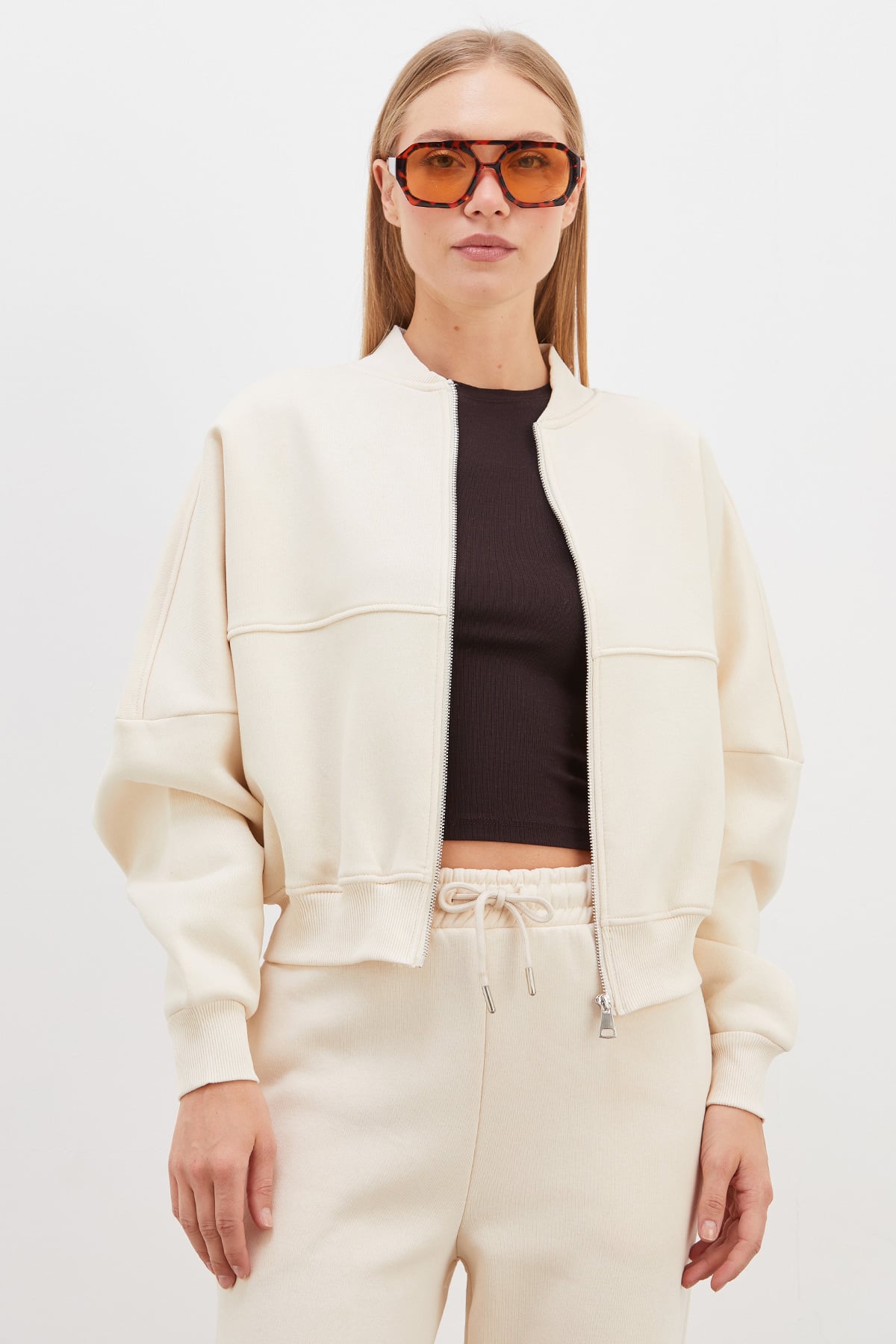 3 İplik Basic Fermuarlı Dik Yaka Crop Sweatshirt 2