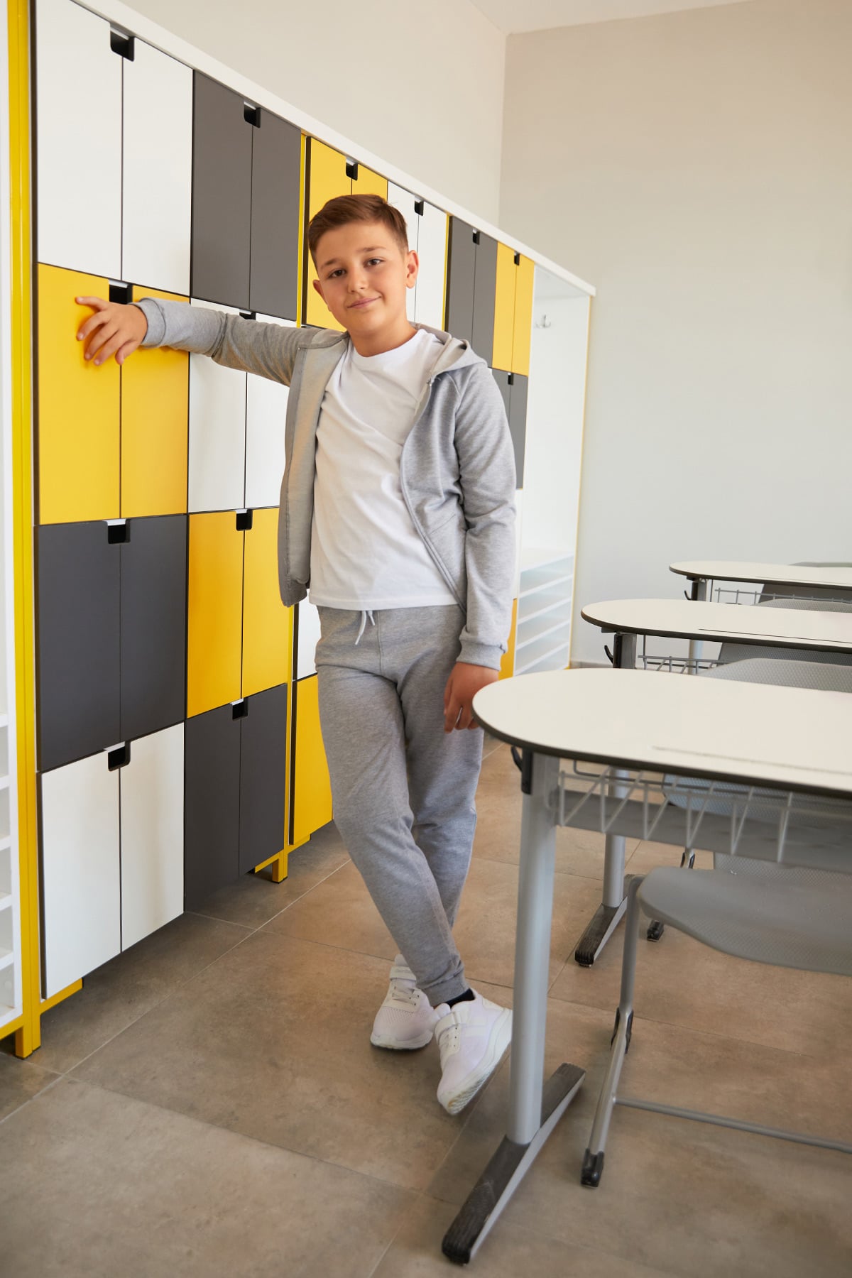Kapüşonlu Fermuarlı Unisex Çocuk Eşofman Takımı 2