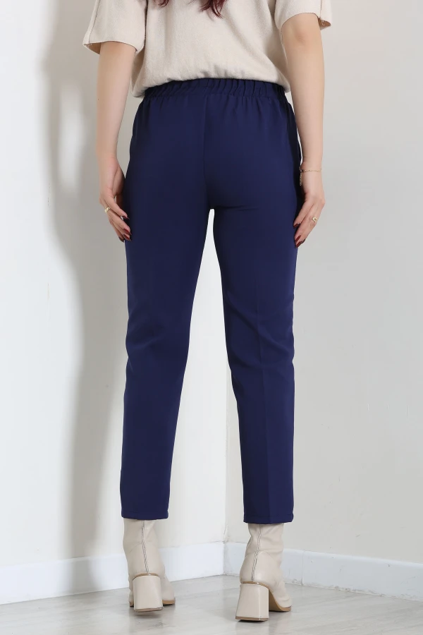 Kadın Lacivert Çift Bağcıklı Regular Fit Pantolon 7