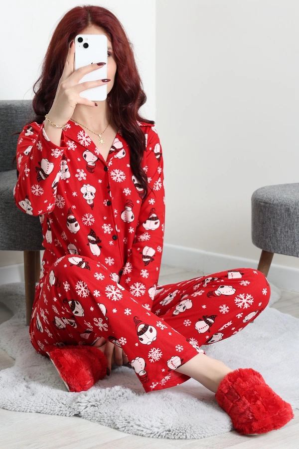 Kadın Kırmızı Beyaz Süet Düğmeli Rahat Pijama Takımı 4