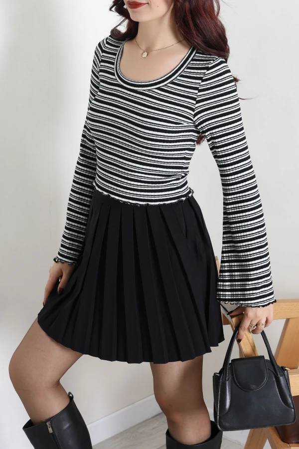 Kadın Siyah Çizgili Crop Bluz 6