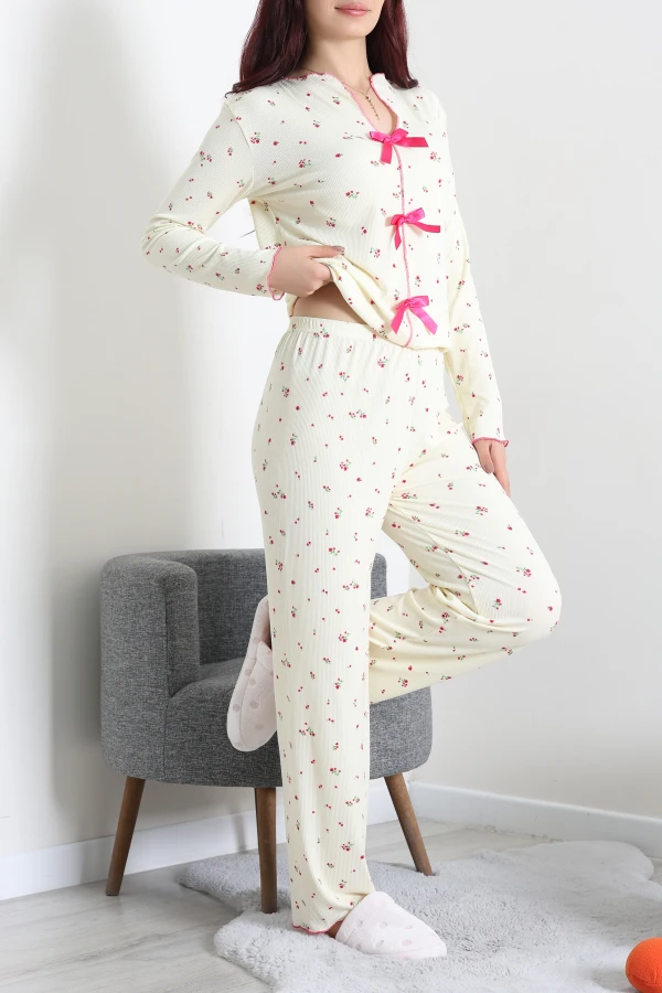 Kaşkorse Pijama Takımı Sarıçiçekli 6
