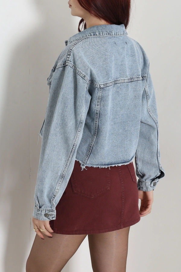 Kadın Mavi Crop Kot Ceket Karyıkama Detaylı Regular Fit 7