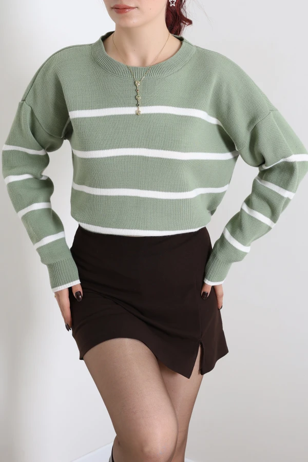 Çizgili Crop Triko Çağlalatte 3