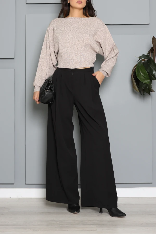 Kadın Siyah Çift Pilili Regular Fit Klasik Pantolon