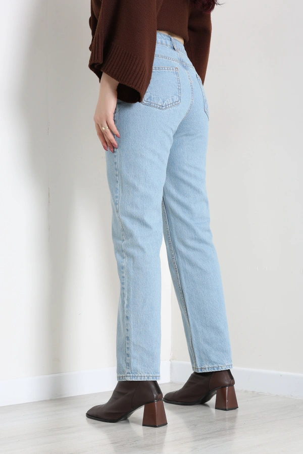 Kadın Açık Mavi Straight Fit Yüksek Bel Kot Pantolon 7
