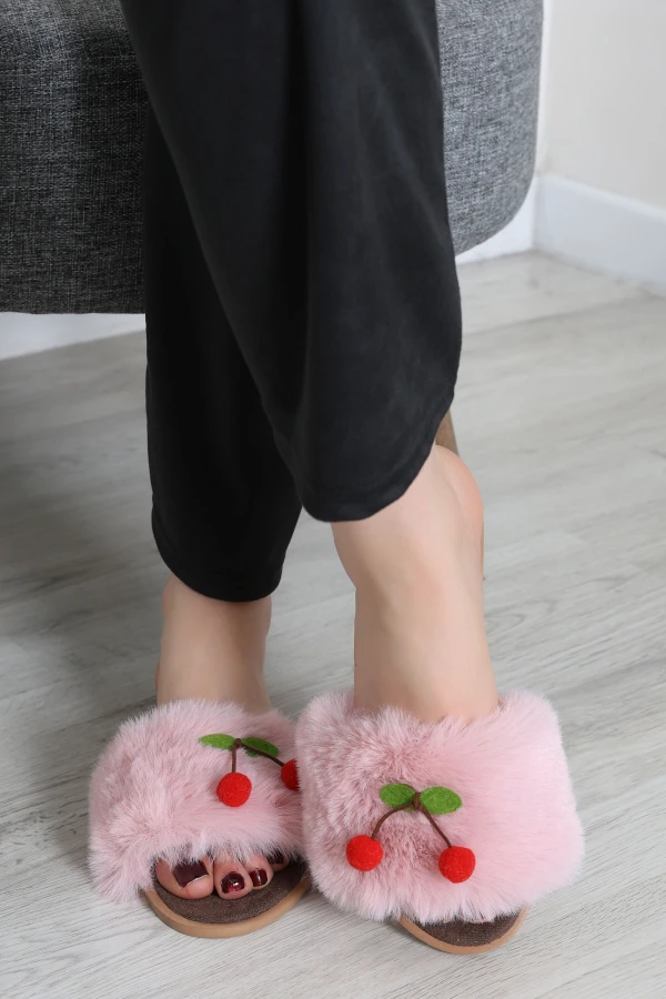 Kadın Pembe Peluş Kiraz Detaylı Ev Terliği Panduf 5