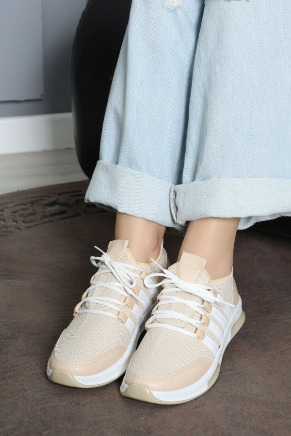 Kadın Beyaz Günlük Spor Ayakkabı Rahat Tabanlı Sneaker Model 4