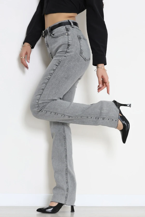 Kadın Gri Kemerli Straight Fit Yüksek Bel Kot Pantolon 6