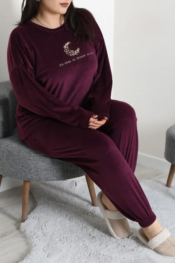 Fransız Kadife Büyük Beden Pijama Takımı Mor