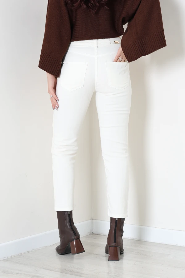 Pul Detay Mom Kot Pantolon Krem 9