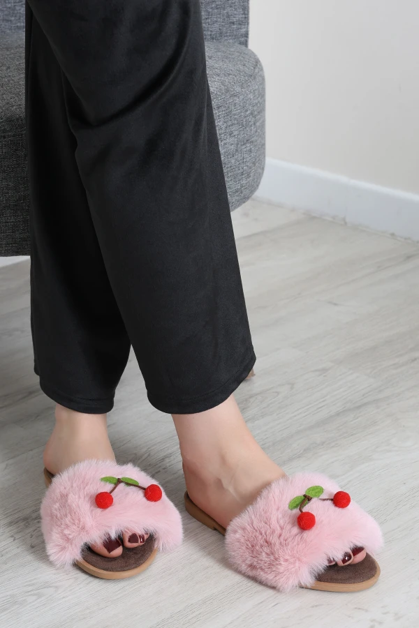 Kadın Pembe Peluş Kiraz Detaylı Ev Terliği Panduf 4