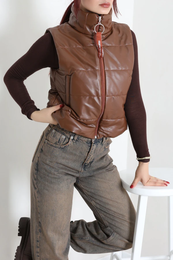 Astarlı Dik Yaka Deri Crop Yelek Taba 2
