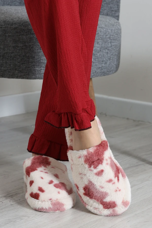 Kadın Bordo Peluş Ev Terliği Sıcak Tutan Kaymaz Taban 4