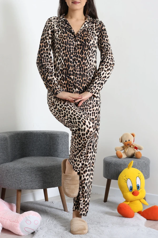 Süet Düğmeli Pijama Takımı Leopar 2