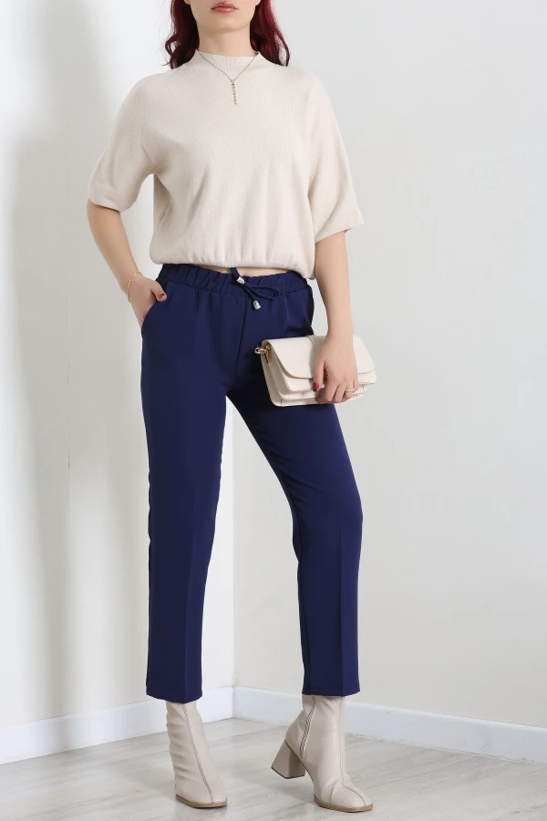 Kadın Lacivert Çift Bağcıklı Regular Fit Pantolon 4