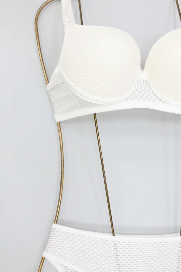 Kadın Ekru Petek Desenli Dolgulu Sütyen Takımı 7