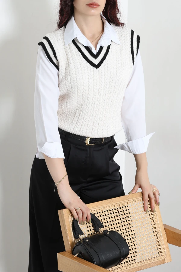 V Yaka Triko Süveter Lattesiyah 3