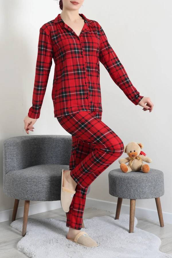 Kadın Kırmızı Ekose Süet Düğmeli Pijama Takımı 4