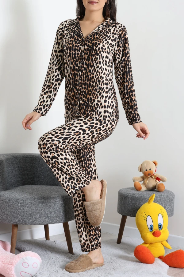 Süet Düğmeli Pijama Takımı Leopar 7