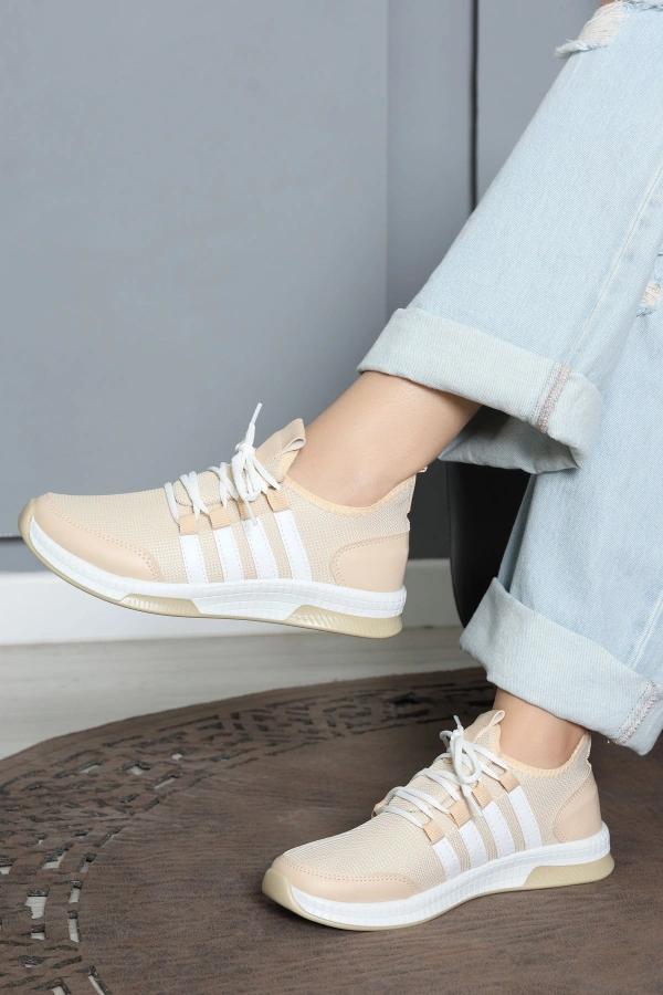 Kadın Beyaz Günlük Spor Ayakkabı Rahat Tabanlı Sneaker Model