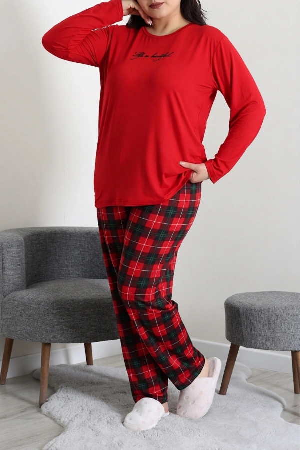 Kadın Kırmızı Ekose Desenli Büyük Beden Baskılı Pijama Takımı 2