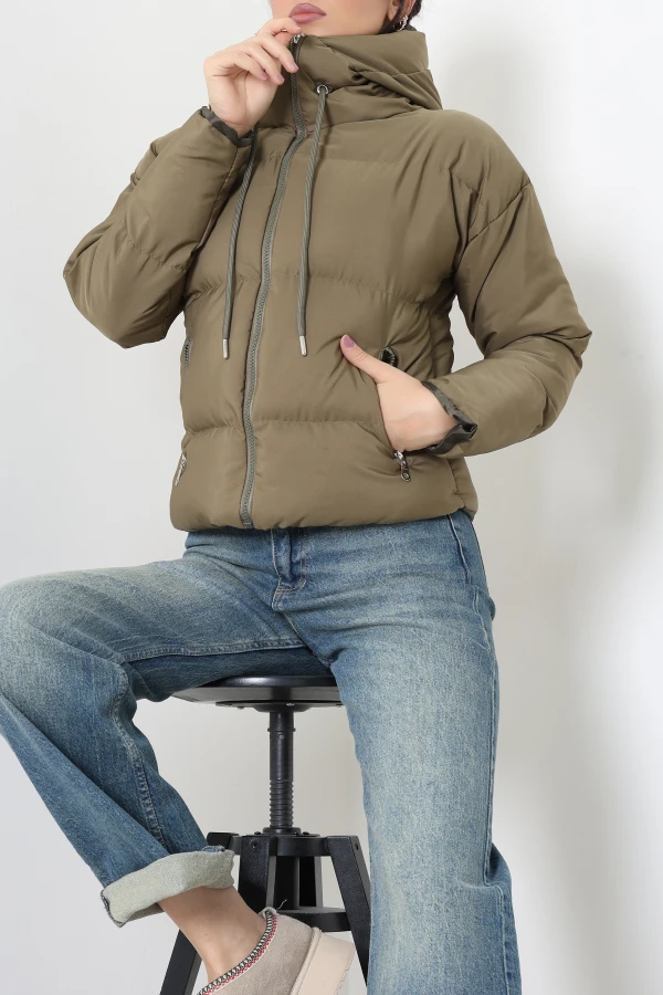 Kapşonlu Şişme Mont Açıkhaki 3