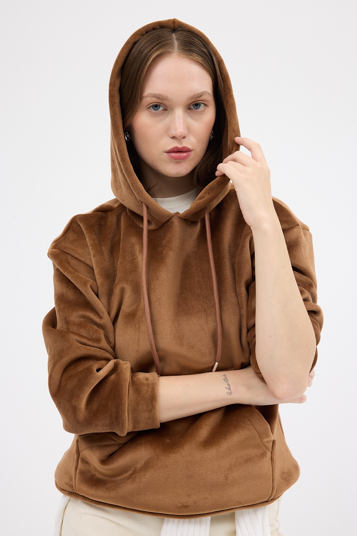 Taba Kadın Peluş Kanguru Cepli Kapüşonlu Sweatshirt 3061A 6