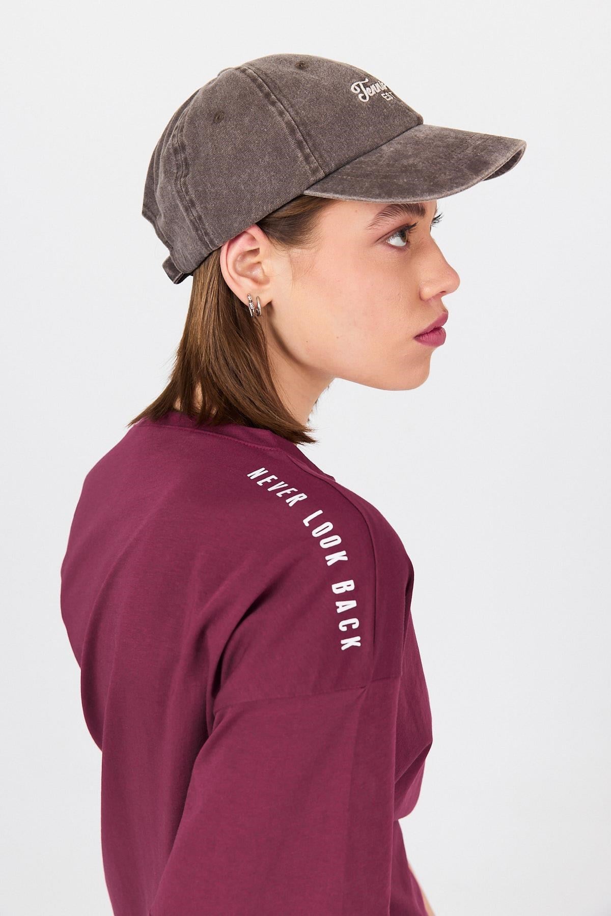 Bordo Omuz Yazı Baskılı %100 Pamuk Oversize Tişört 2150-30M 4
