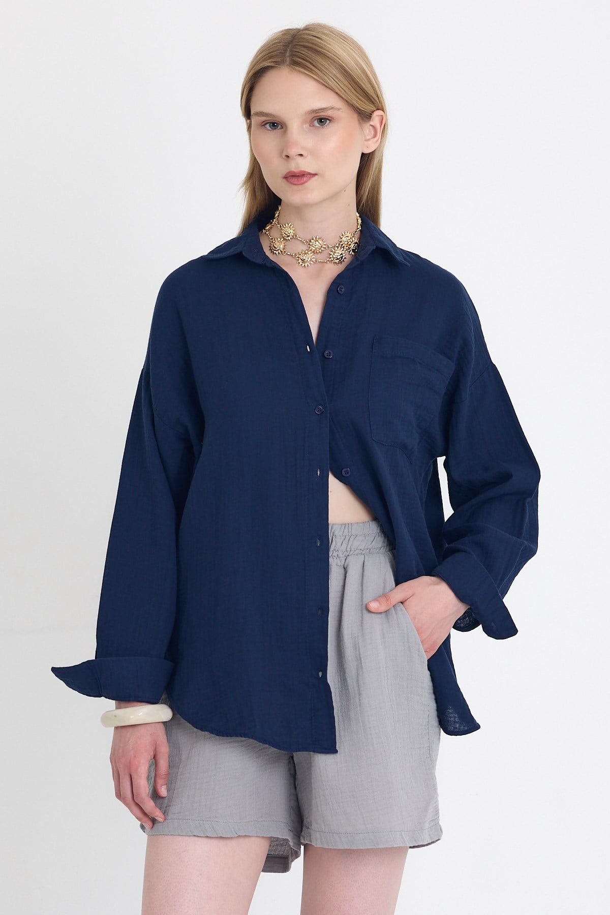 Laci Tek Cepli %100 Pamuk Oversize Müslin Gömlek 4697A